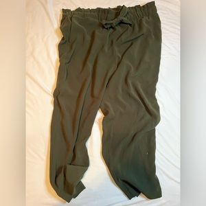 Green high waist dress pants